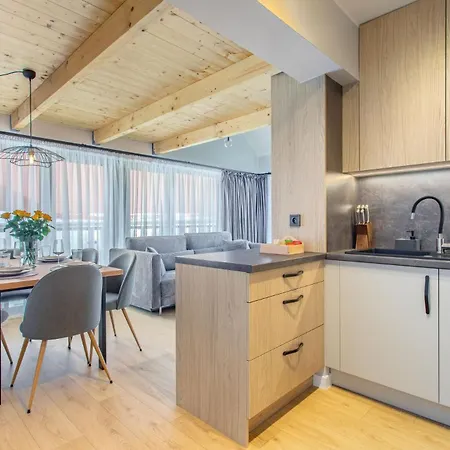Apart-Invest Apartament 20 Obrońców Pokoju Apartamento *