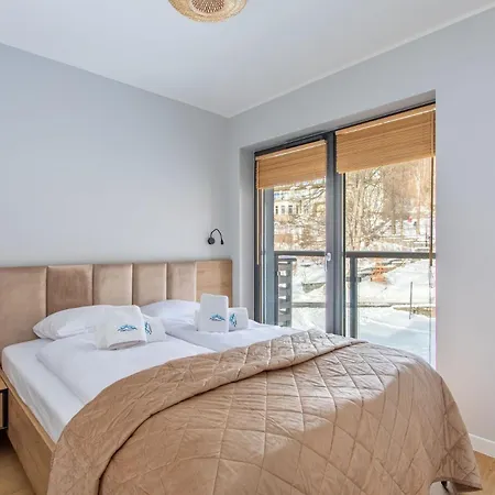 Apart-Invest Apartament 20 Obrońców Pokoju * Szklarska Poręba
